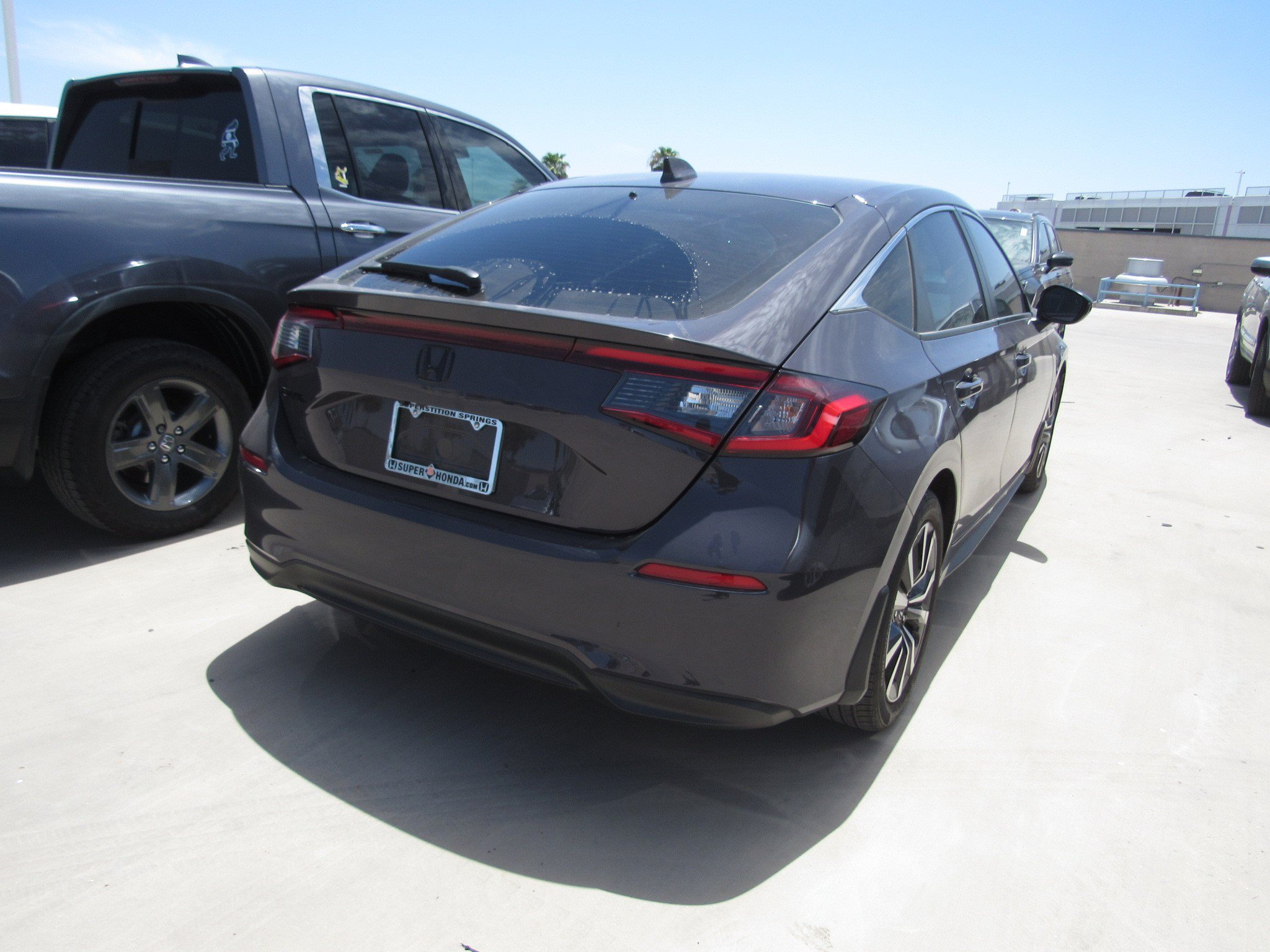 Used 2024 Honda Civic EX-L image 3