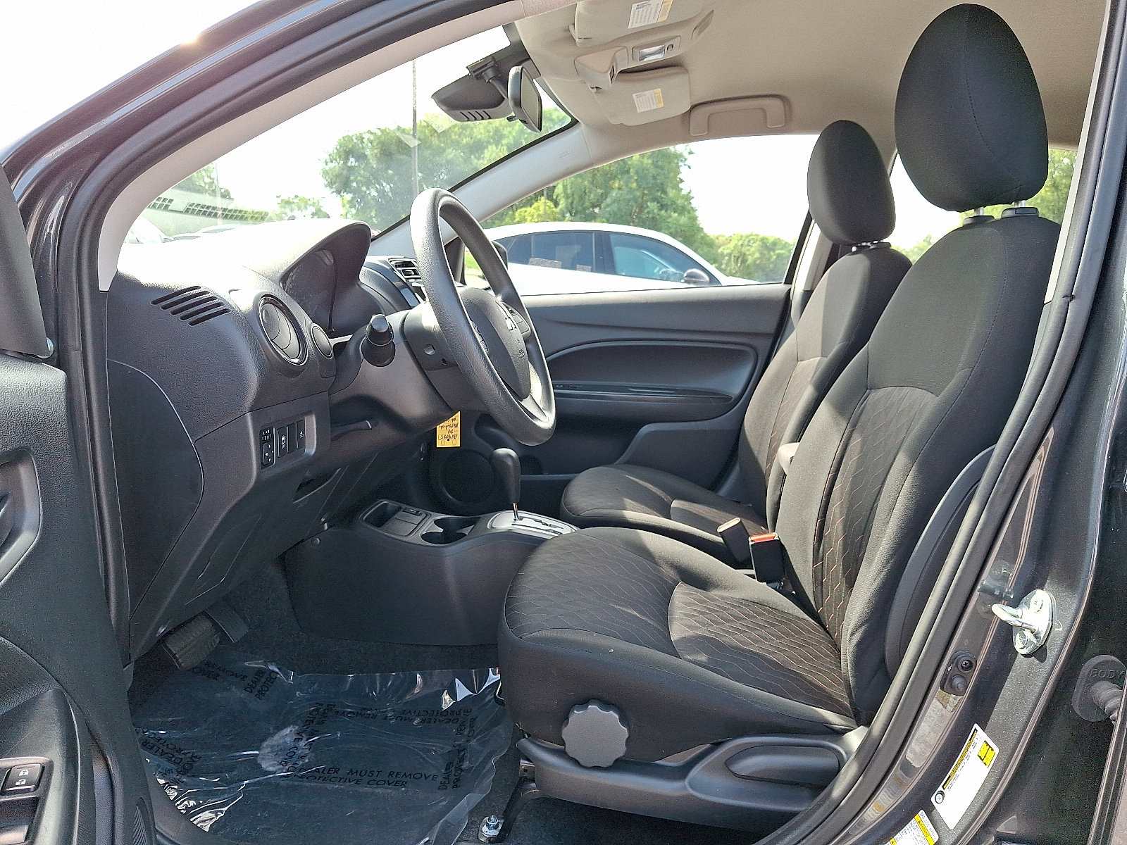 Used 2024 Mitsubishi Mirage ES FWD image 13