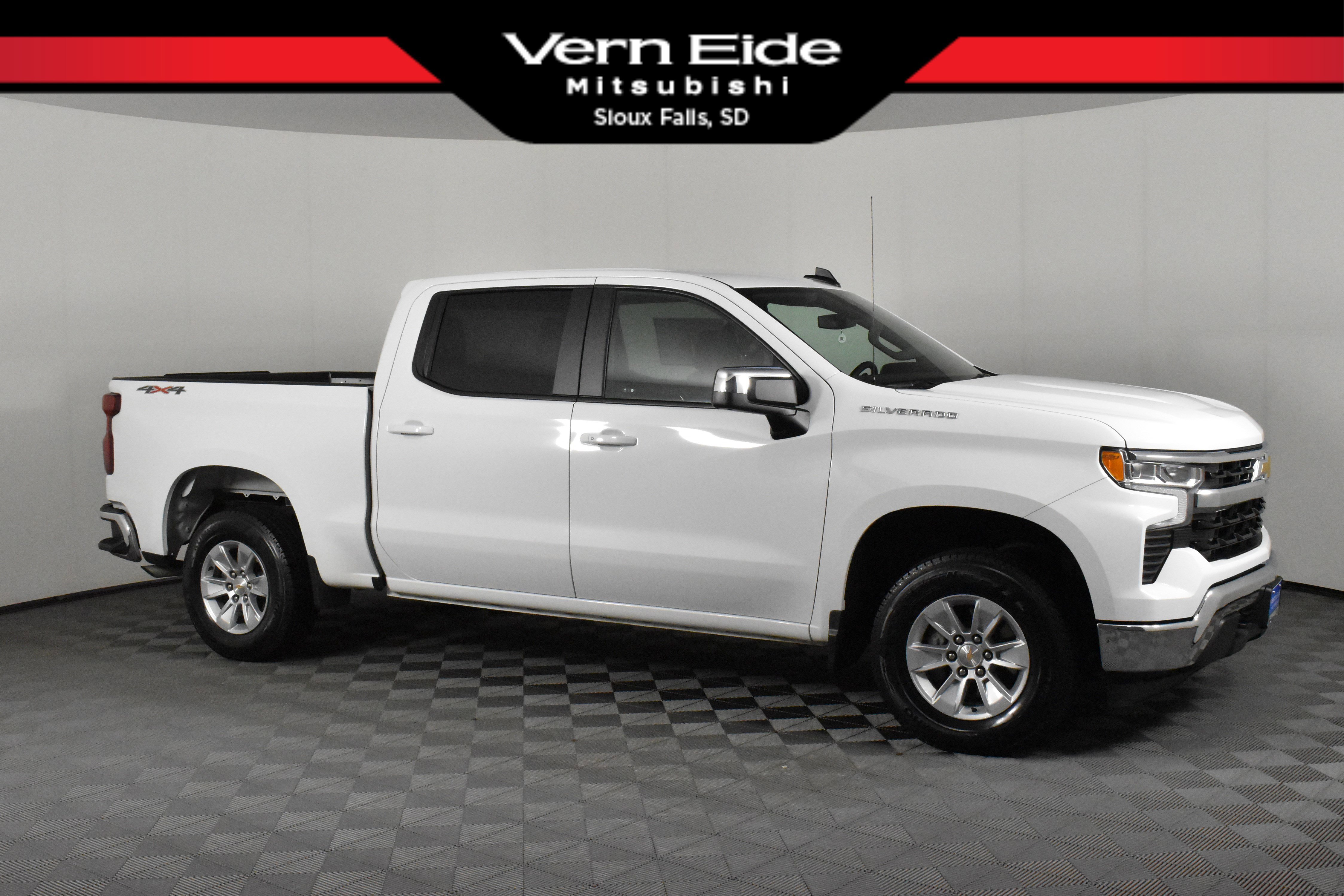 Used 2025 Chevrolet Silverado 1500 LT