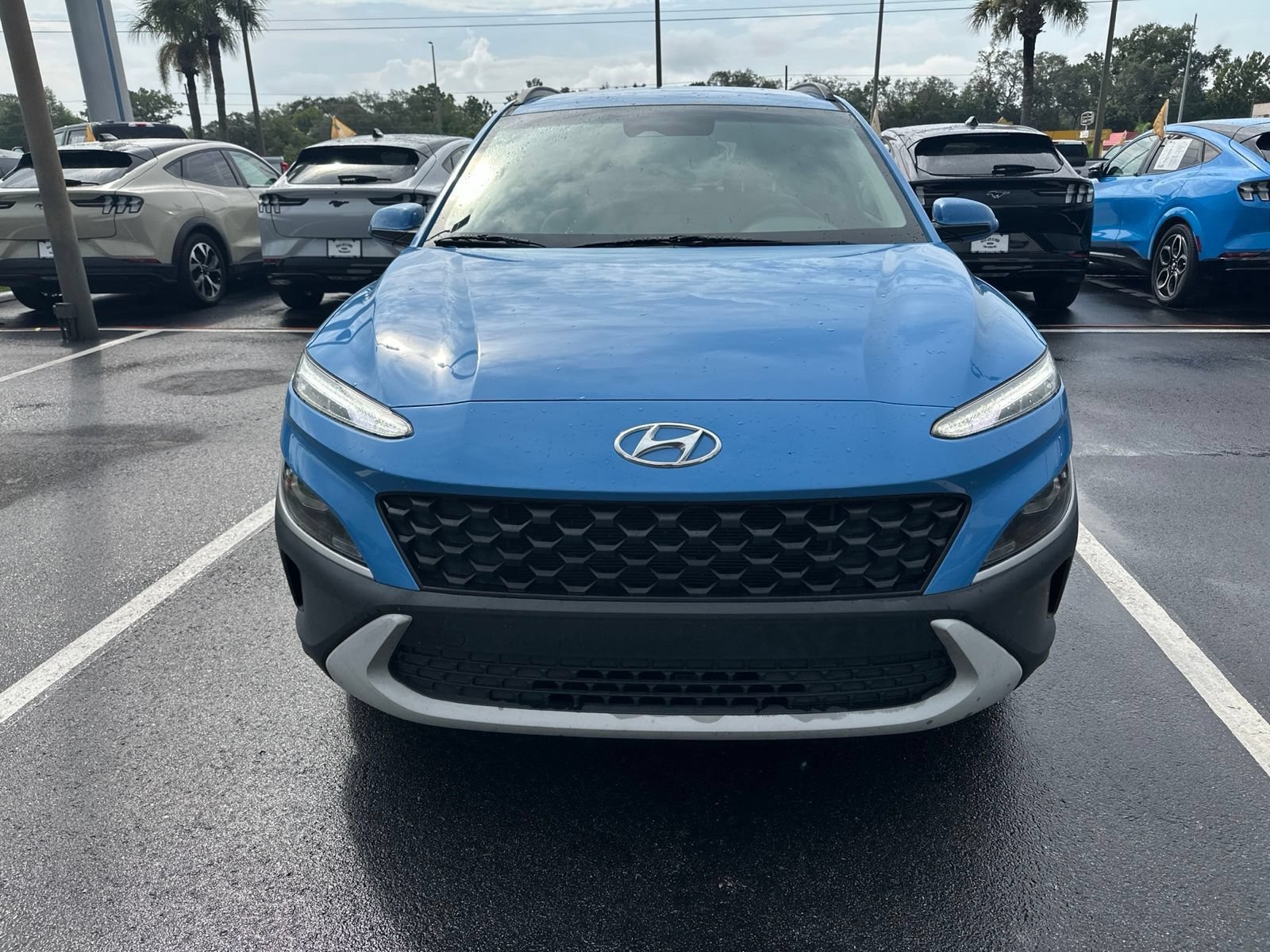 Used 2022 Hyundai Kona SEL FWD image 5