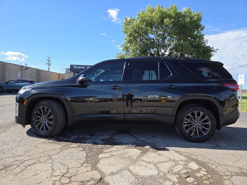 Used 2022 Chevrolet Traverse RS w/ LPO, Floor Liner Package AWD/4WD image 20