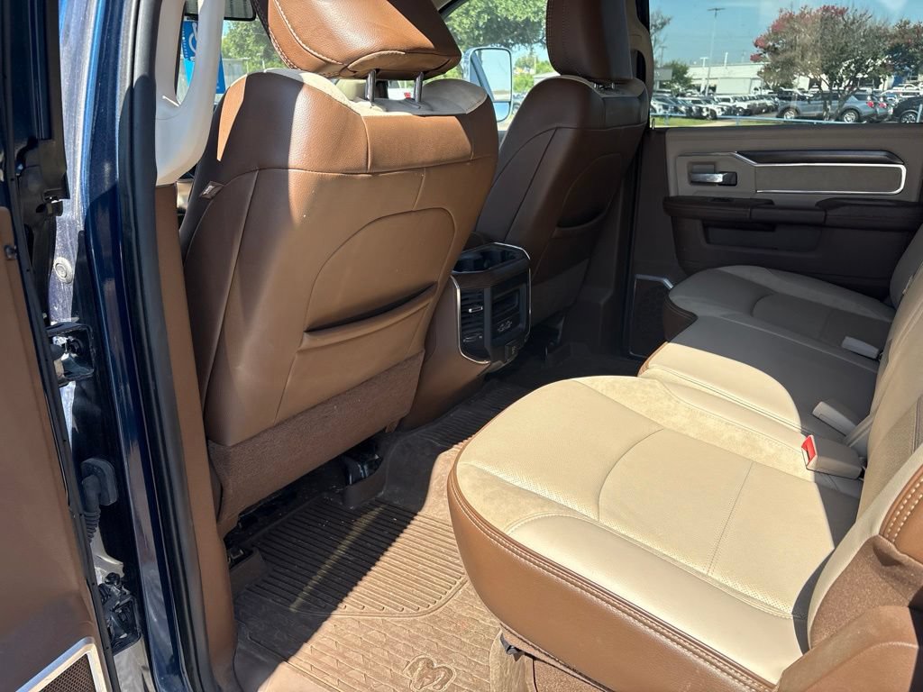 Used 2022 RAM 3500 Laramie AWD/4WD image 6