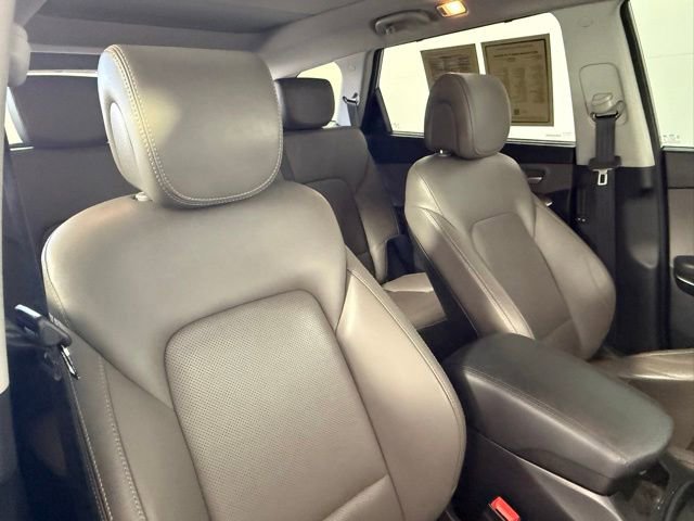 Used 2017 Hyundai Santa Fe FWD w/ SE Ultimate Tech Package 03 image 53