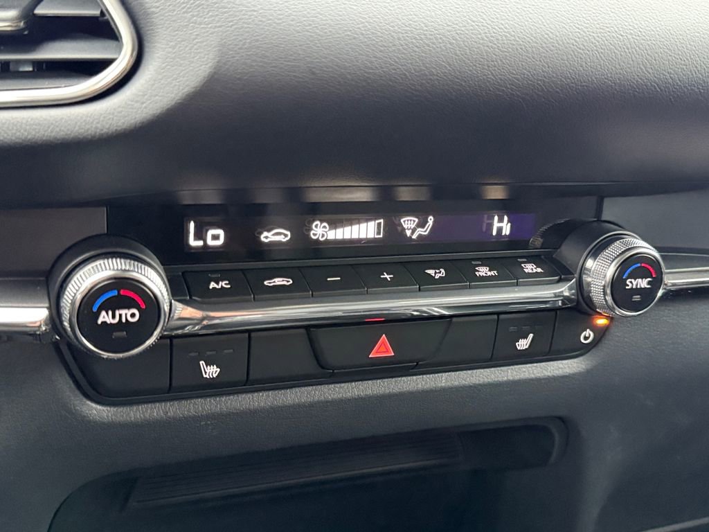 Used 2025 MAZDA CX-30 AWD 2.5 S w/ Premium Package image 16