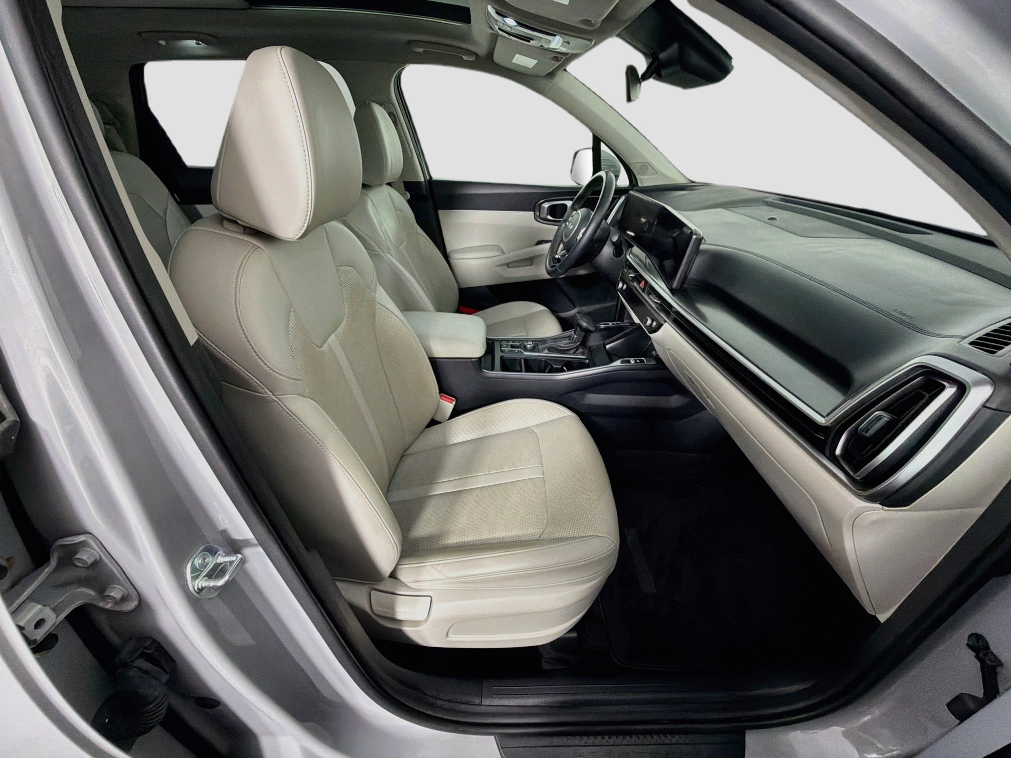Used 2025 Kia Sorento S w/ Panoramic Sunroof Package FWD image 34