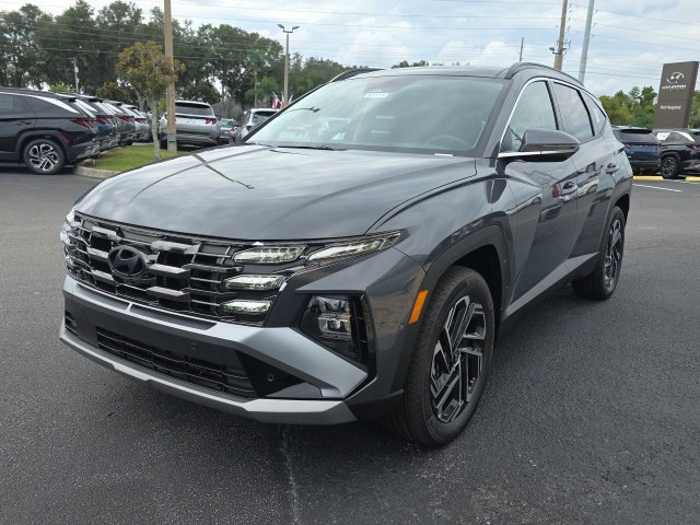 New 2026 Hyundai Tucson Limited AWD/4WD image 2