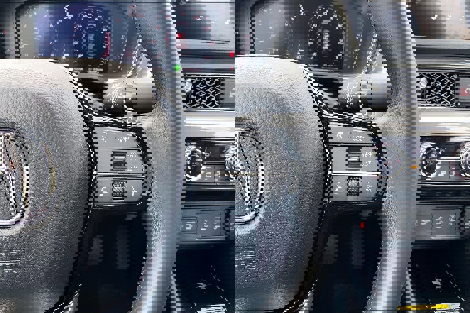 Used 2026 Acura Integra FWD image 23