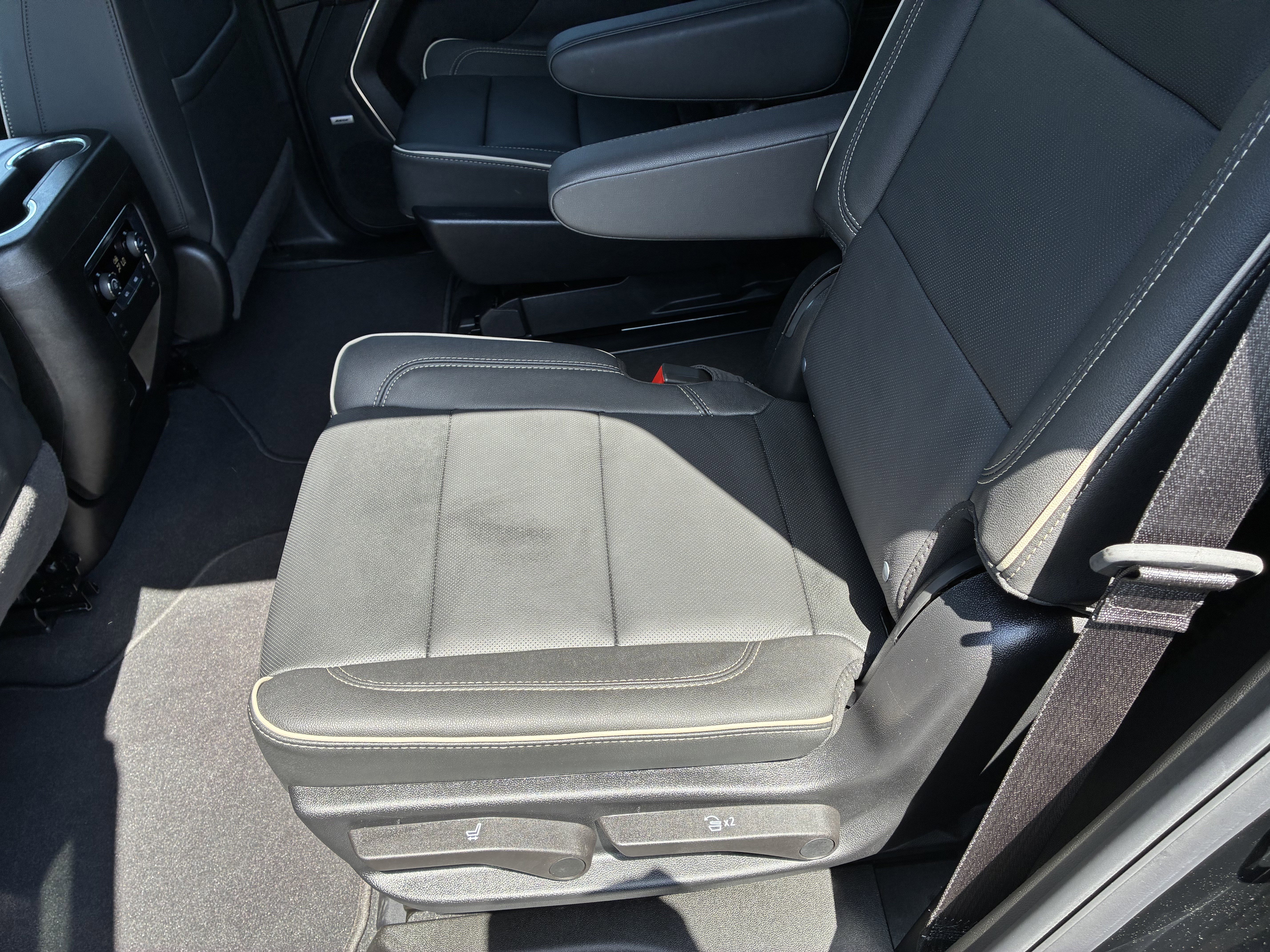 Used 2026 Chevrolet Tahoe Premier image 14