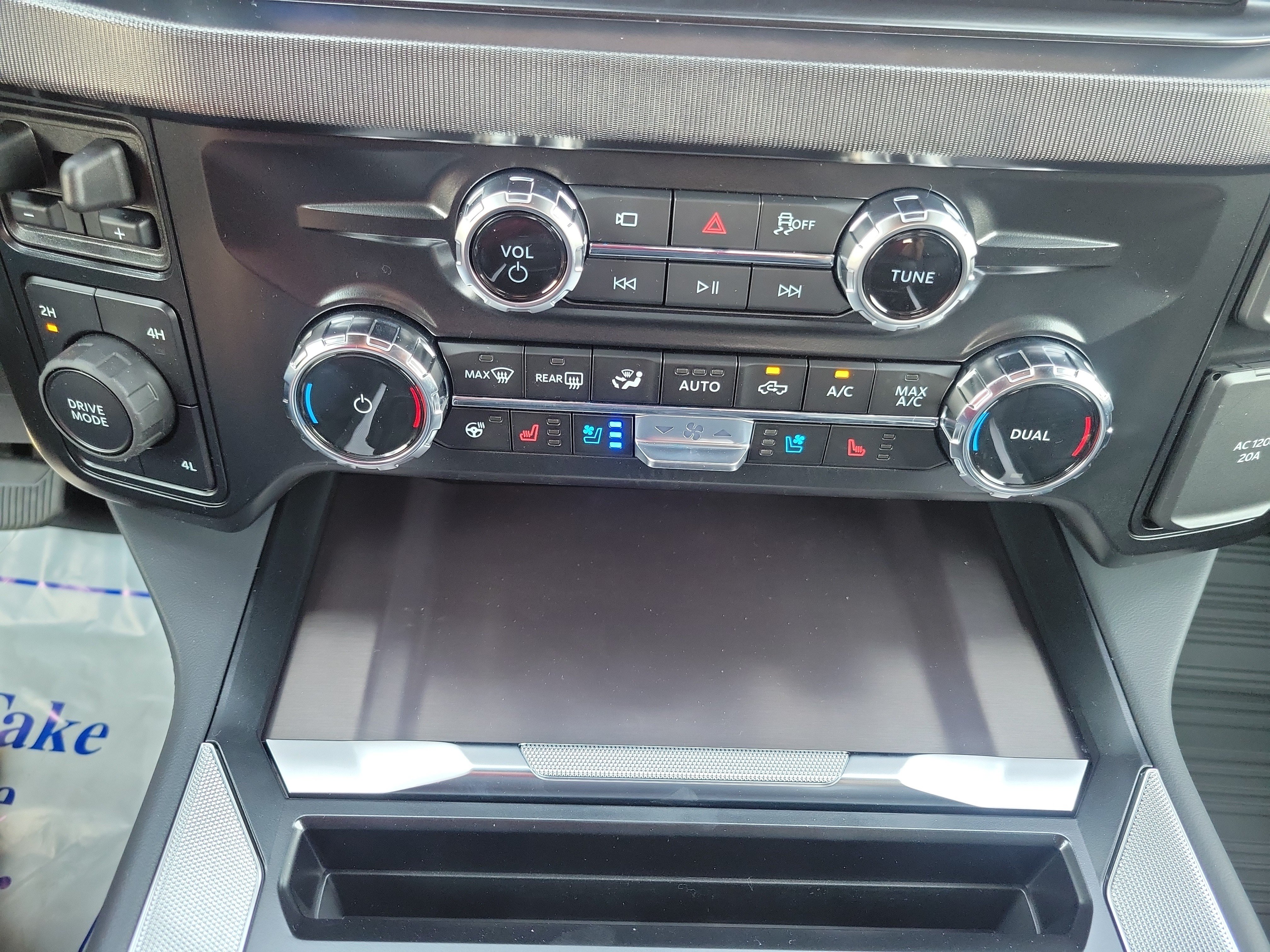 New 2026 Ford F350 Platinum AWD/4WD image 24