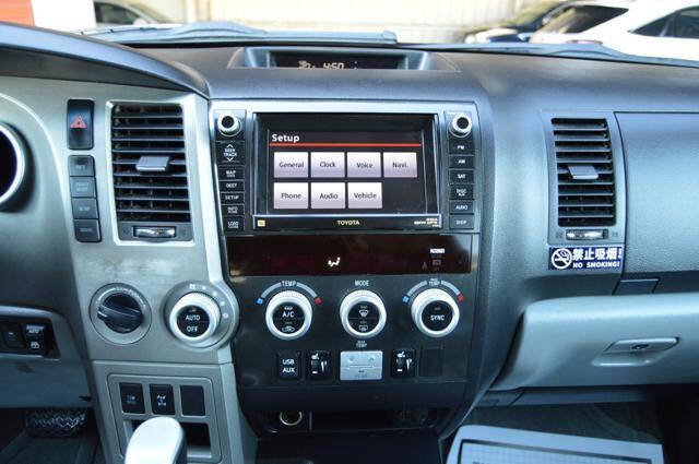 Used 2010 Toyota Sequoia Limited image 23
