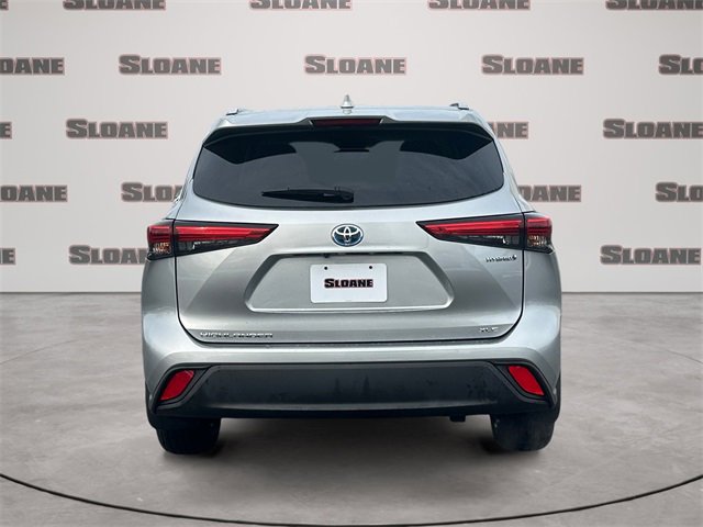 Used 2022 Toyota Highlander XLE image 4