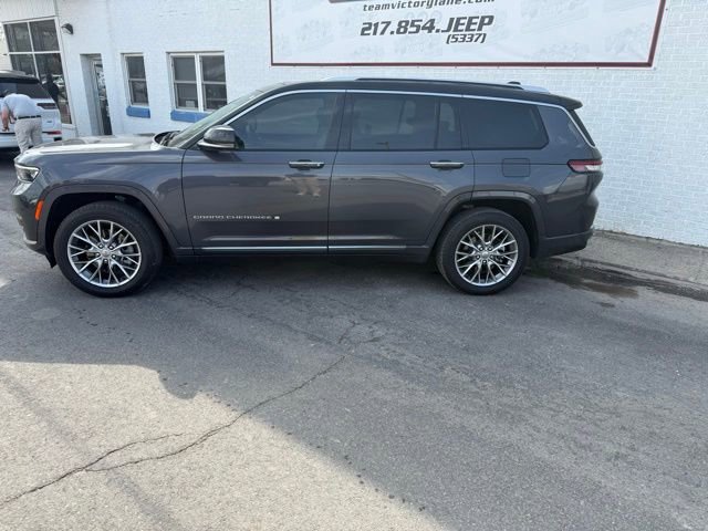 Used 2023 Jeep Grand Cherokee L Summit w/ Advanced Protech Group IV AWD/4WD image 6