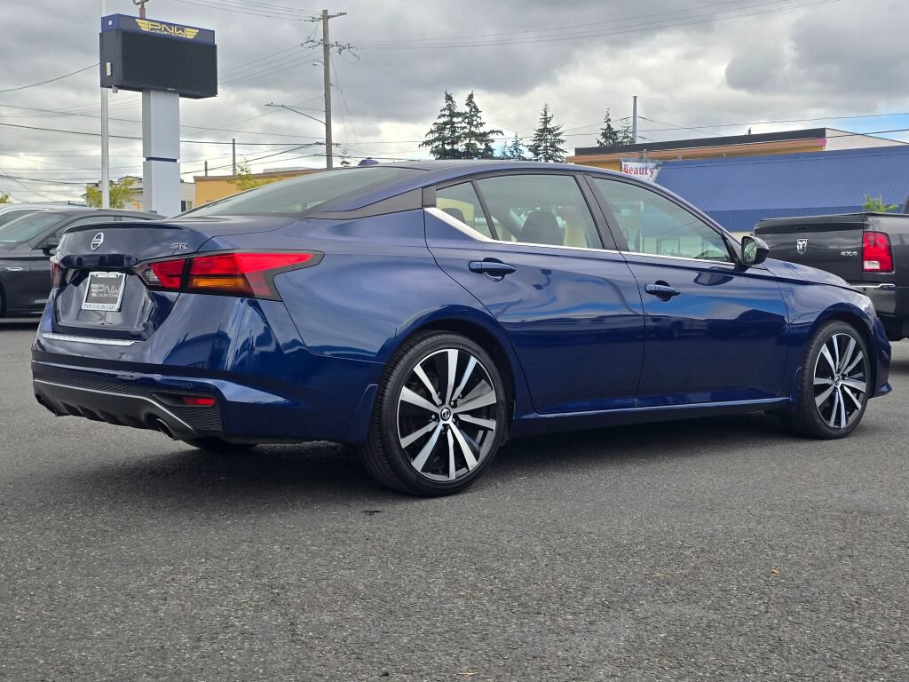 Used 2020 Nissan Altima 2.5 SR FWD image 6