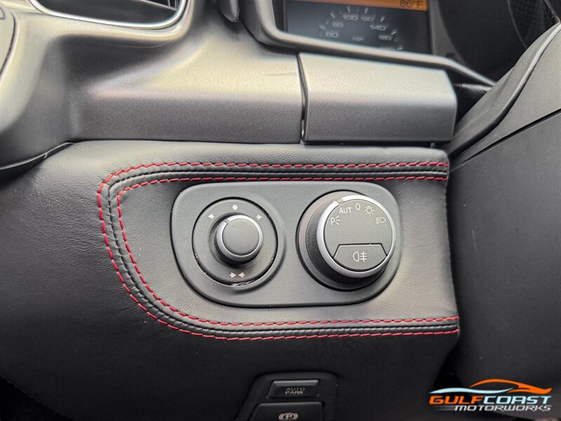 Used 2013 Ferrari 458 Spider RWD image 14