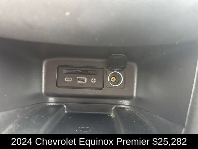 Used 2024 Chevrolet Equinox Premier AWD/4WD image 21