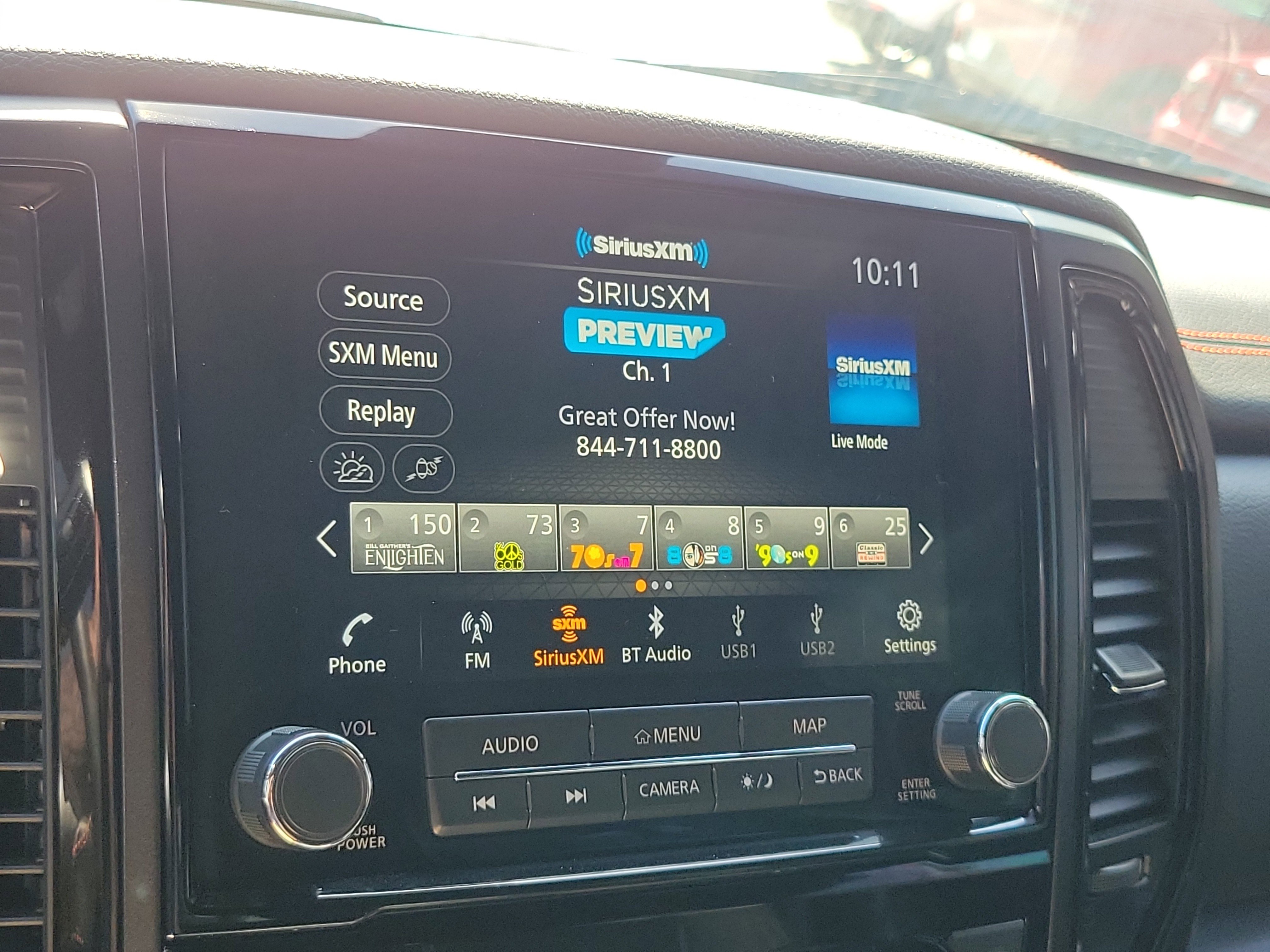 Used 2023 Nissan Titan PRO-4X w/ Pro-4x Convenience Package AWD/4WD image 19