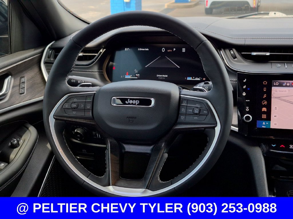 Used 2026 Jeep Grand Cherokee L Limited AWD/4WD image 42