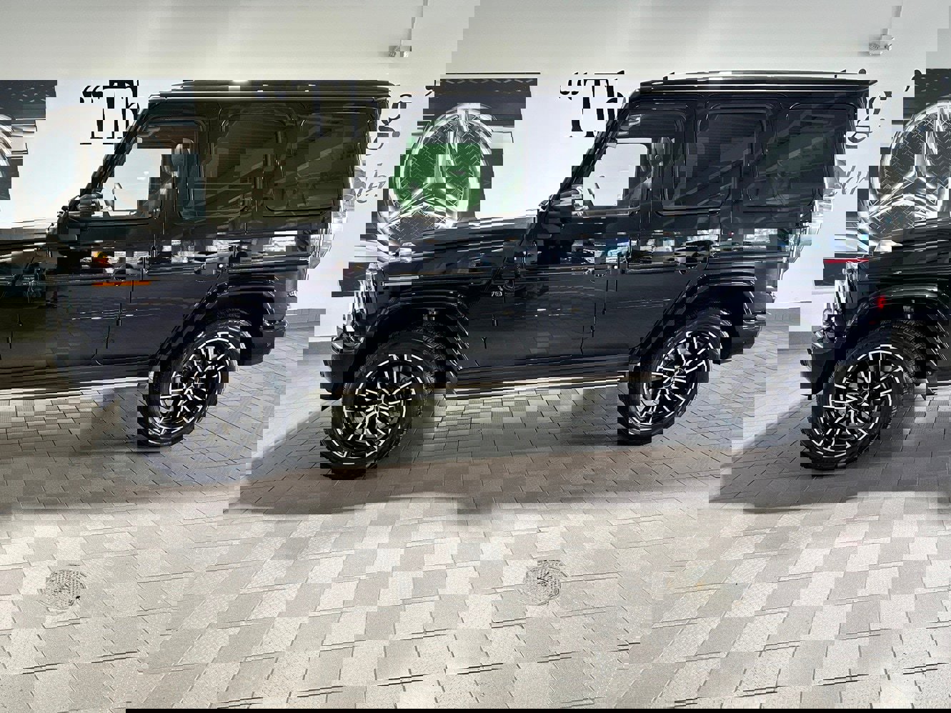 Certified 2024 Mercedes-Benz G 550 image 7