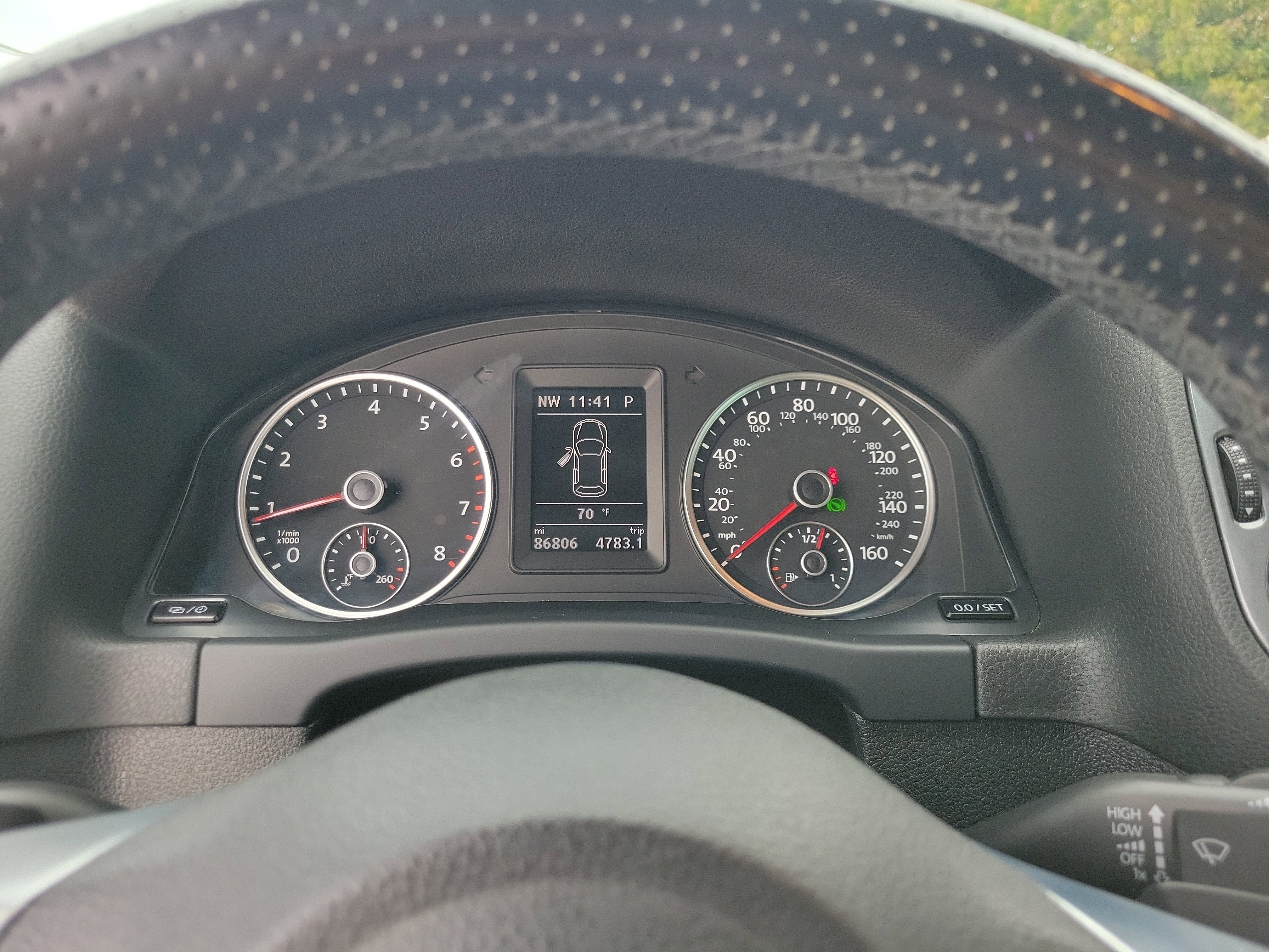 Used 2016 Volkswagen Tiguan R-Line image 30