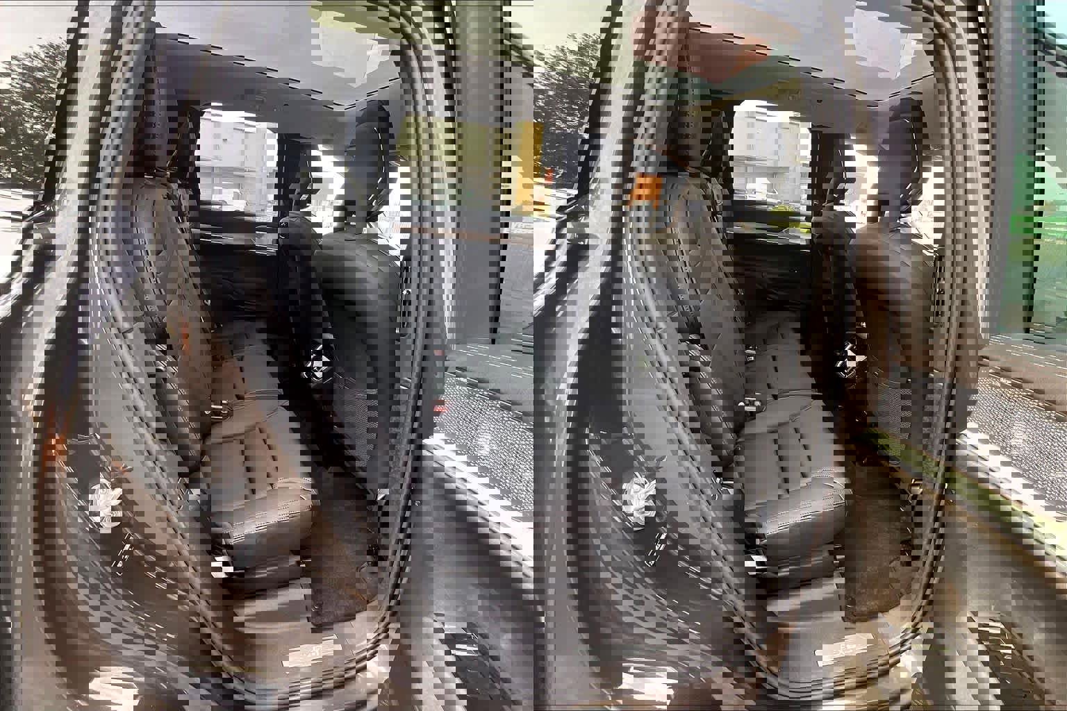 Used 2025 Volvo EX90 Ultra image 30