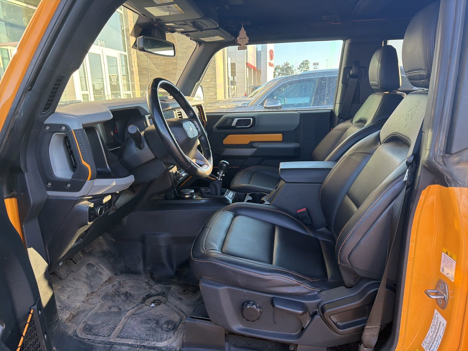 Used 2021 Ford Bronco Badlands image 2