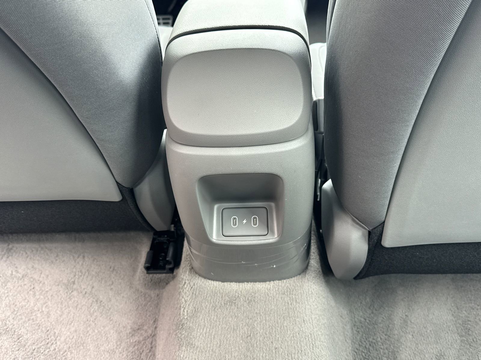 New 2026 Hyundai Elantra Sport FWD image 25
