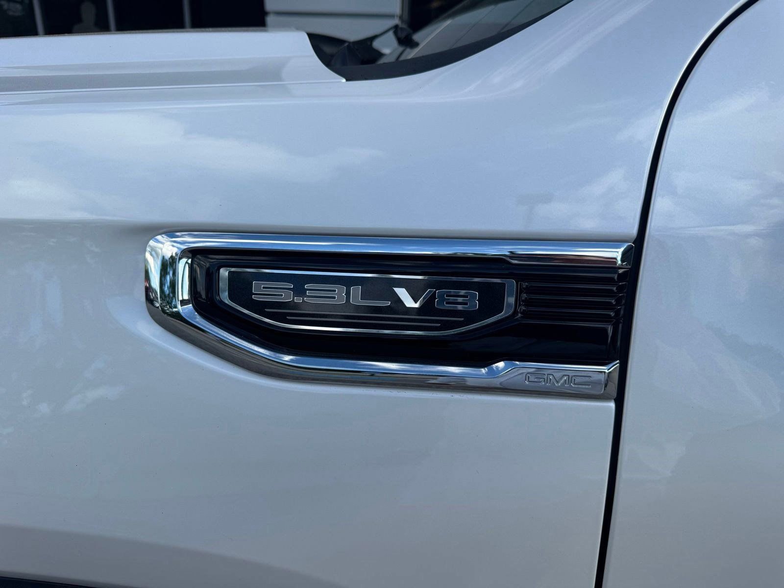 Certified 2024 GMC Sierra 1500 SLT w/ SLT Premium Plus Package AWD/4WD image 8