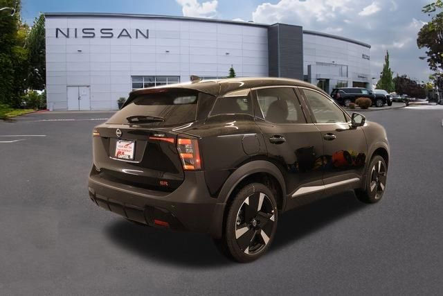 New 2026 Nissan Kicks SR w/ SR Premium Package FWD image 2
