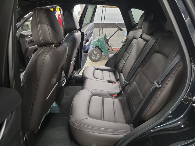Used 2025 MAZDA CX-5 Signature image 16