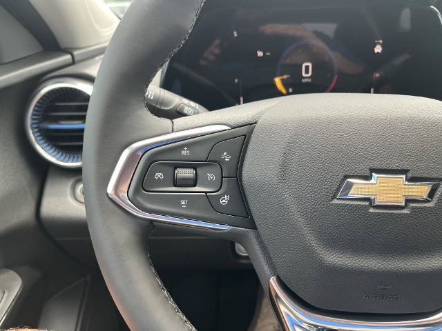 New 2026 Chevrolet Trax LT w/ LT Convenience Package FWD image 10