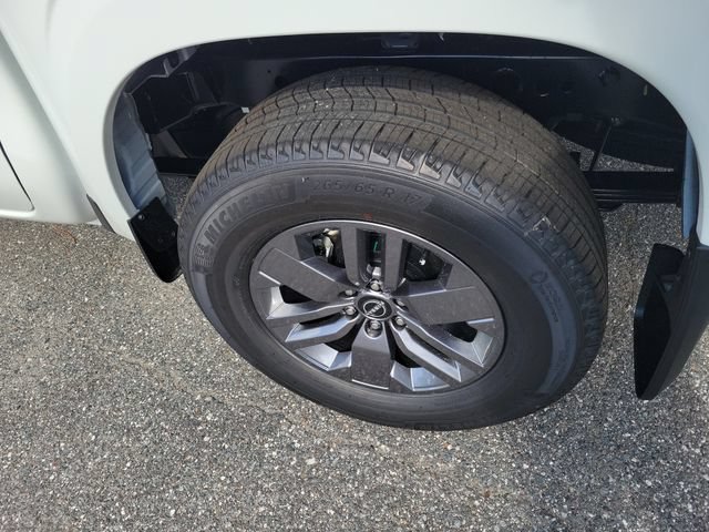 New 2026 Nissan Frontier SV w/ SV Convenience Package AWD/4WD image 5