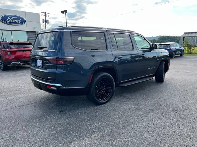 Used 2024 Jeep Wagoneer Series II w/ Flexible Seating Group AWD/4WD image 3