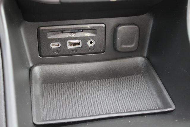 Used 2024 GMC Terrain AT4 w/ Infotainment Package II AWD/4WD image 9