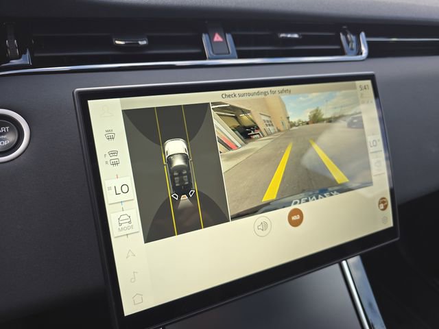 Certified 2025 Land Rover Range Rover Evoque Dynamic SE AWD/4WD image 26