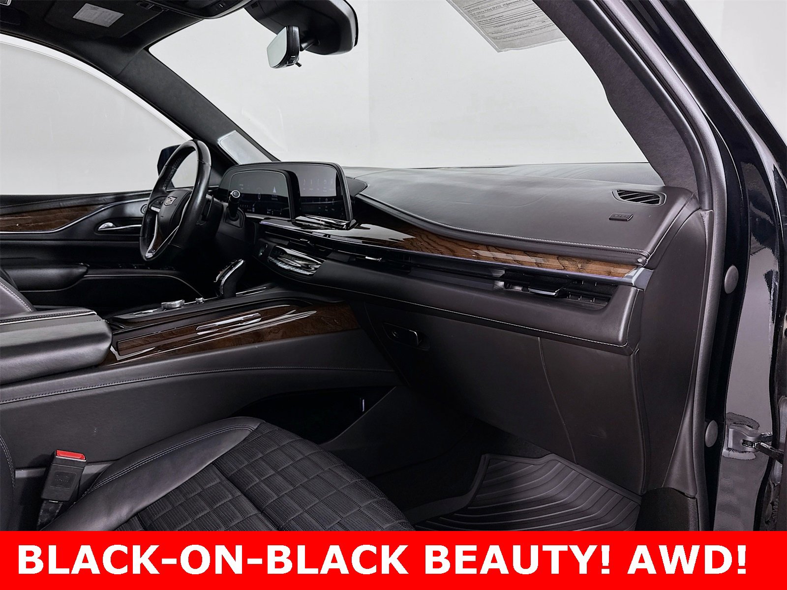 Used 2021 Cadillac Escalade ESV Sport Platinum w/ LPO, ONYX Package image 29