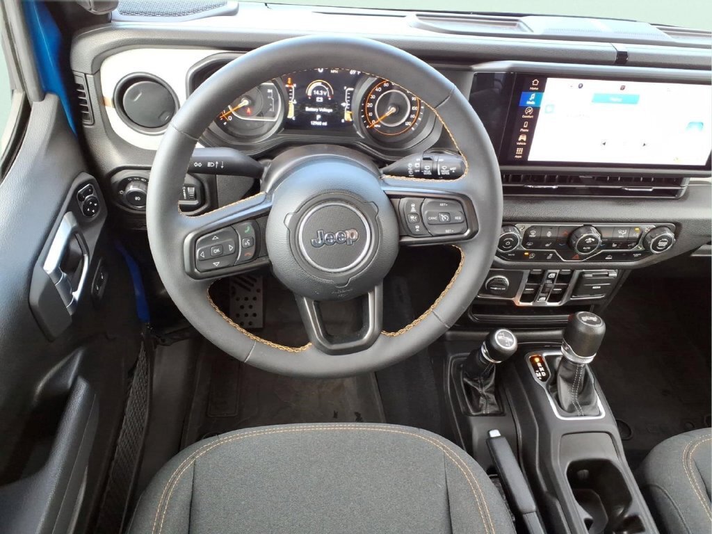 Used 2024 Jeep Wrangler Unlimited Sport AWD/4WD image 17
