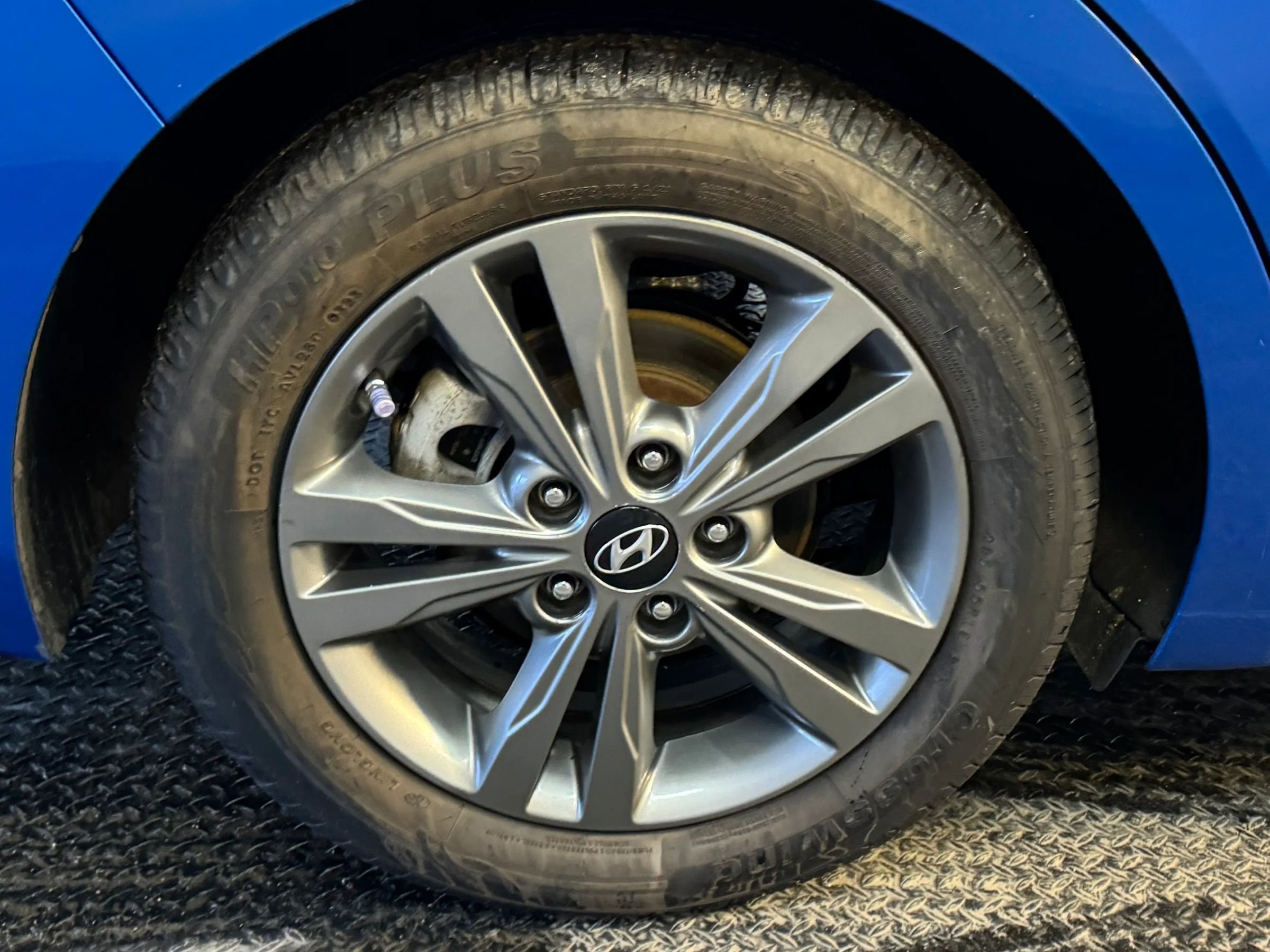 Used 2018 Hyundai Elantra SEL FWD image 12