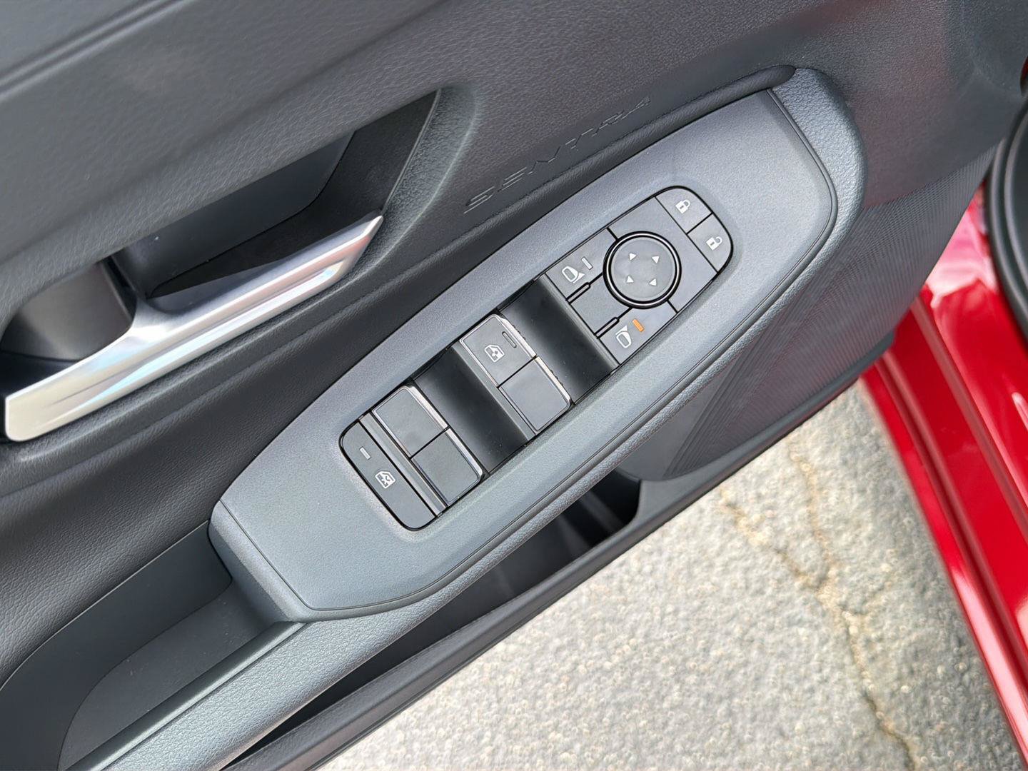 New 2027 Nissan Sentra SV w/ SV Convenience Package FWD image 31