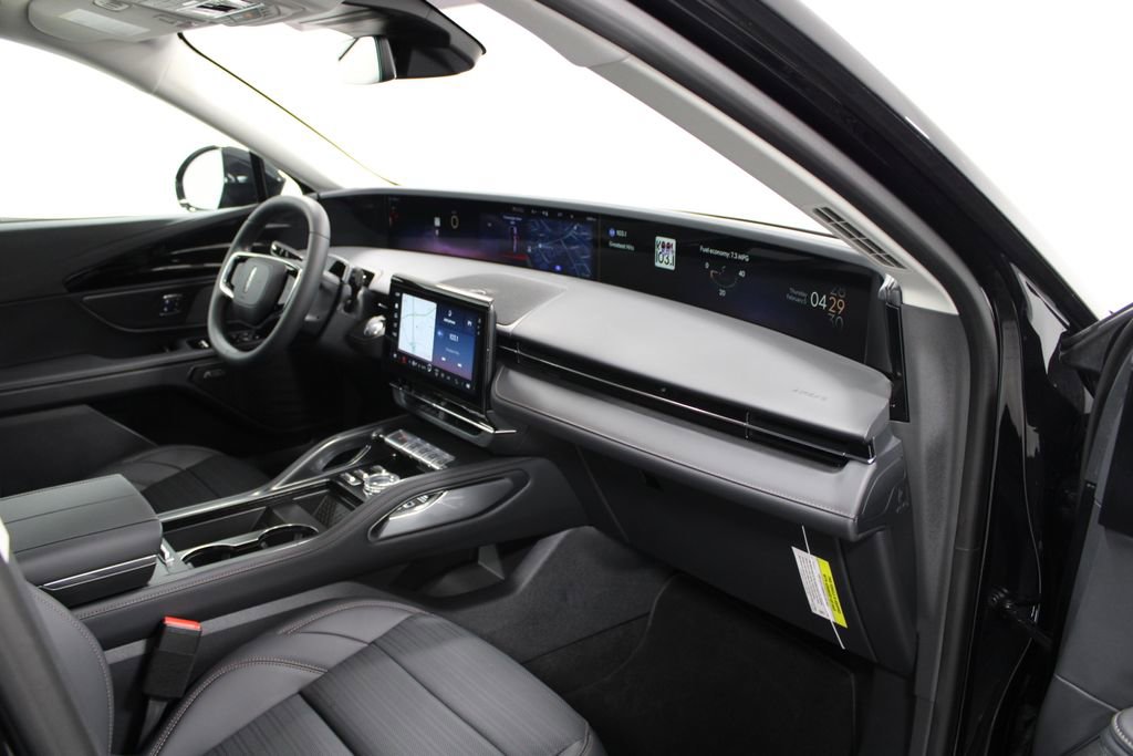 New 2026 Lincoln Nautilus Reserve w/ Jet Appearance Package image 30