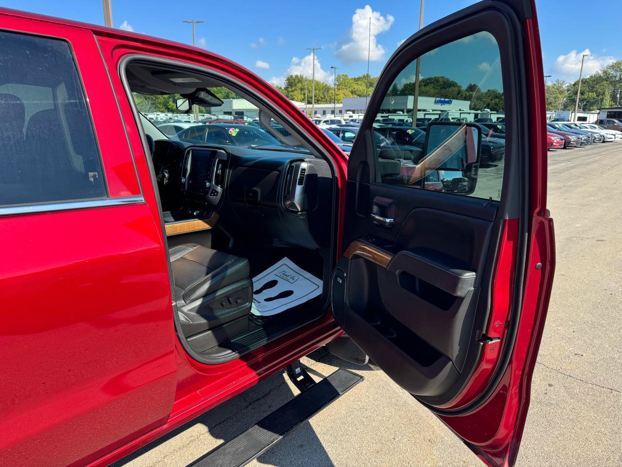 Used 2018 Chevrolet Silverado 1500 LTZ w/ Sport Package RWD image 9