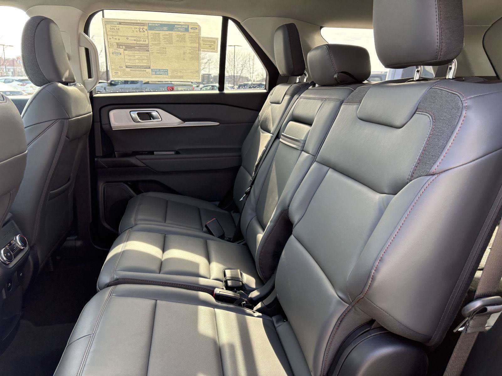 New 2026 Ford Explorer Active w/ Active Comfort Package AWD/4WD image 19