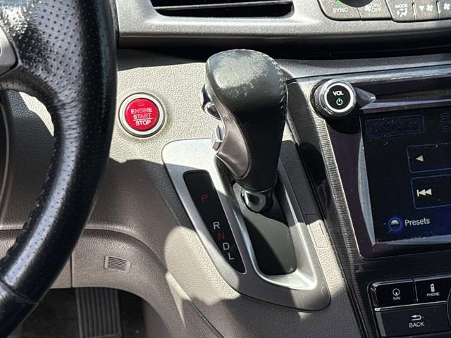 Used 2014 Honda Odyssey Touring image 22