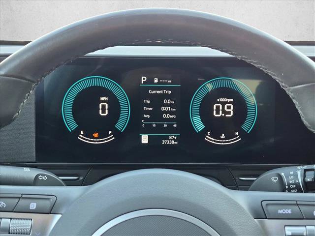 Used 2025 Hyundai Kona SEL FWD image 11