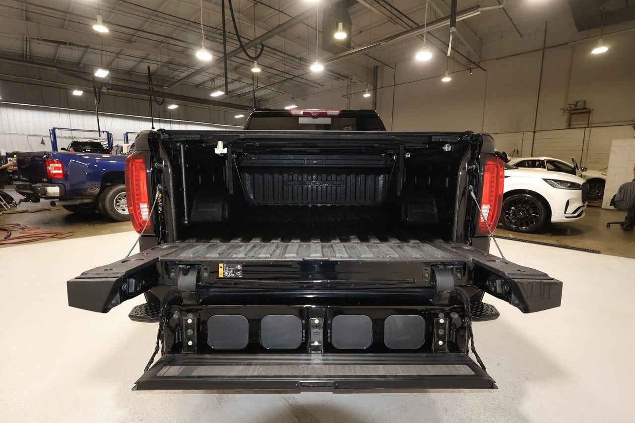 Certified 2024 GMC Sierra 1500 Denali image 29