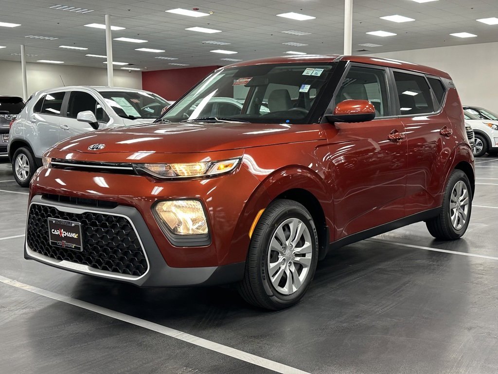Used 2020 Kia Soul LX image 3
