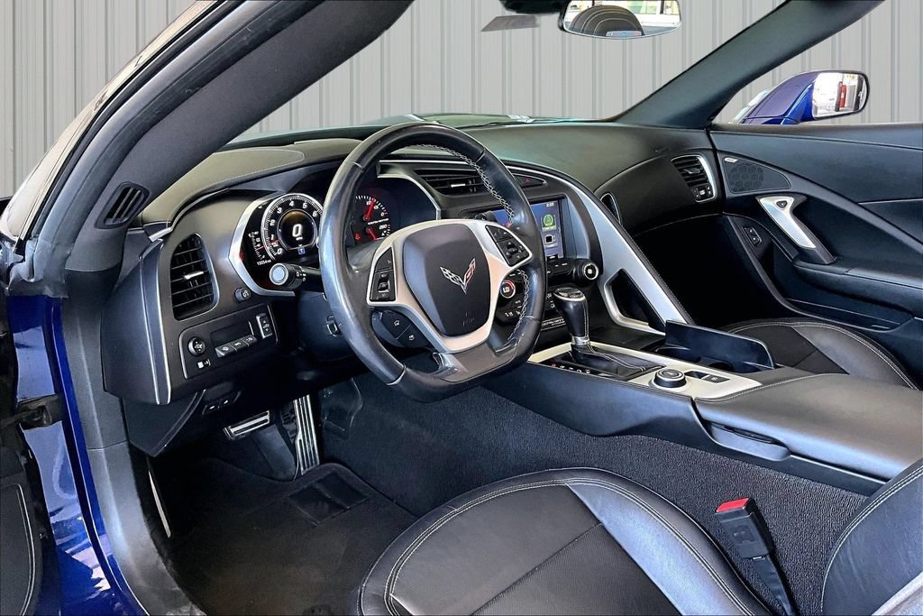 Used 2017 Chevrolet Corvette Stingray Convertible w/ 2LT Preferred Equipment Group RWD image 4