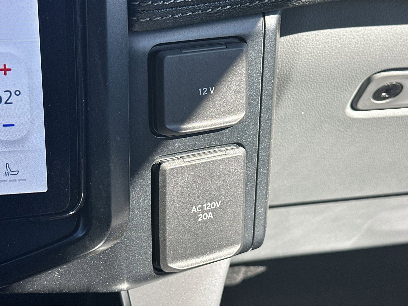 New 2025 Ford F150 Lightning Flash image 27