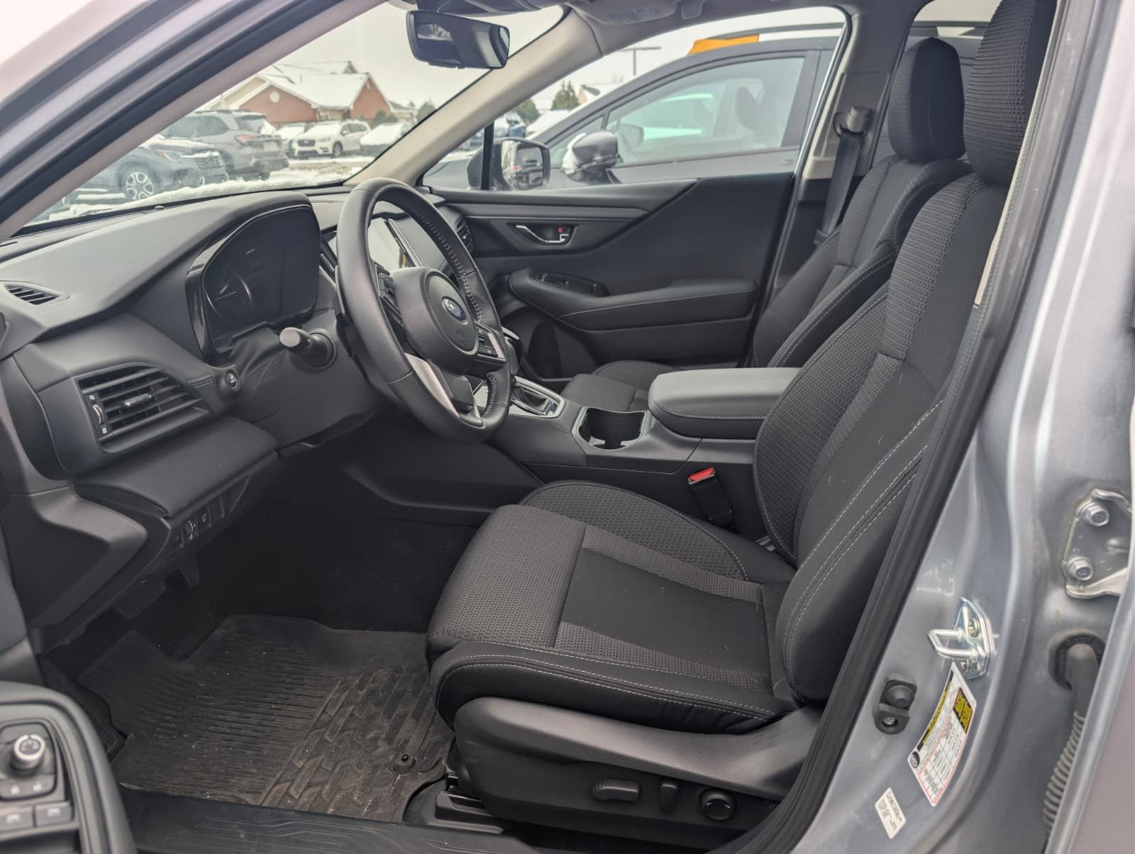 Used 2025 Subaru Outback Premium w/ Popular Package #1A image 12