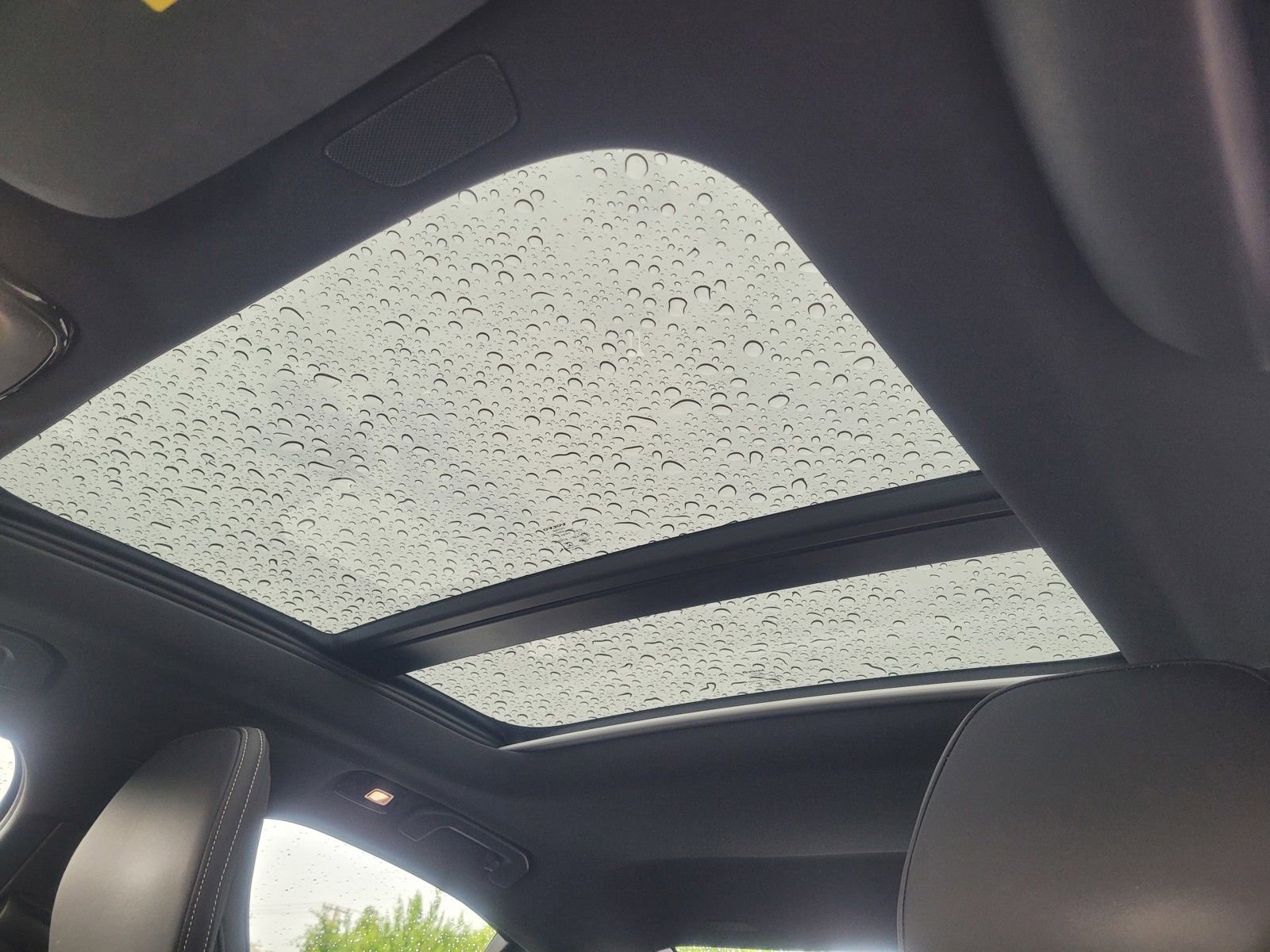 Used 2023 Volvo S60 T8 Ultimate w/ Climate Package image 27