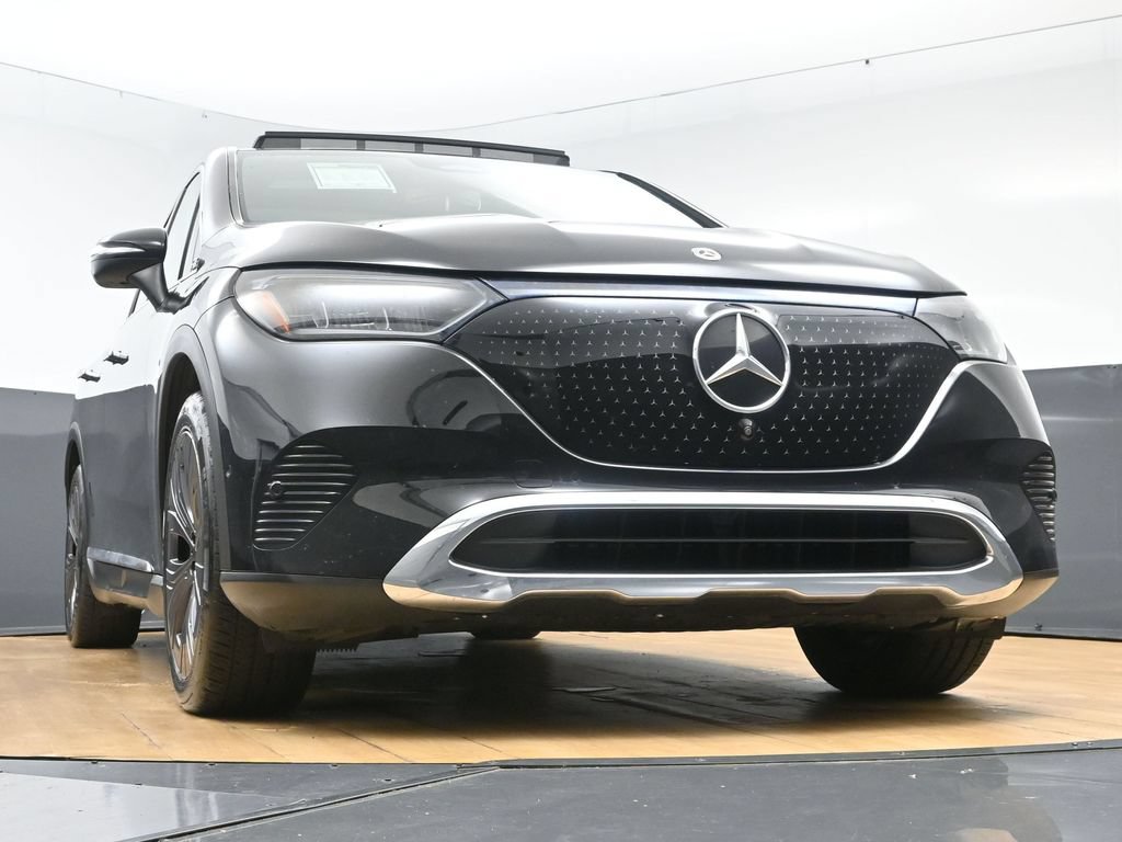 Used 2023 Mercedes-Benz EQE 350+ SUV image 44